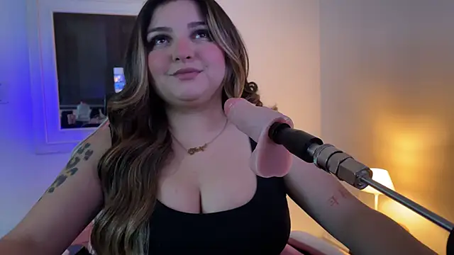 SweetPaige  online show from 10-31-25, 12:40