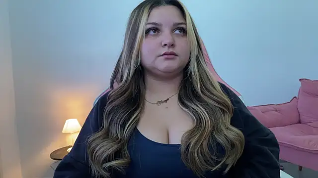 SweetPaige  online show from 05-10-26, 05:48