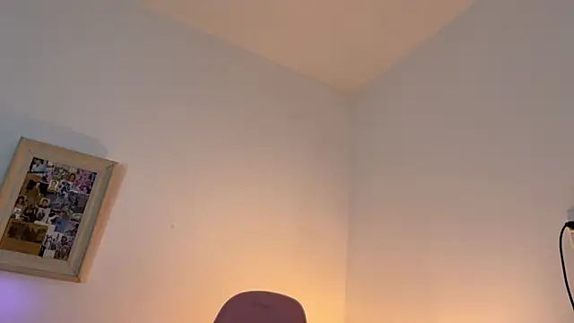 SweetPaige  online show from 11-10-25, 10:15