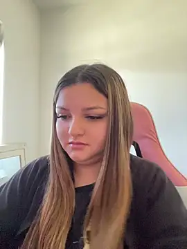 SweetPaige  online show from 05-04-26, 01:58
