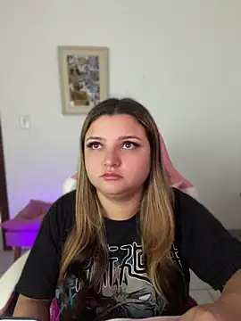 SweetPaige  online show from 04-12-26, 11:57