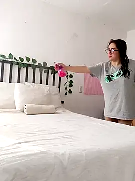 Celestte22 online show from 04-09-26, 03:18