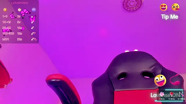 Snapshot of naomy__xx chatting on 01-15-26, 03:10 naomy xx online show from 01-15-26, 03:10