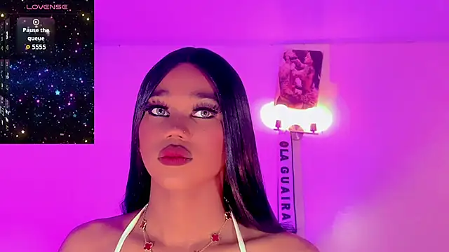 Snapshot of naomy__xx chatting on 11-29-25, 03:17 naomy xx online show from 11-29-25, 03:17