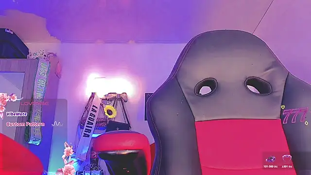 naomy  xx online show from 07-22-26, 03:19