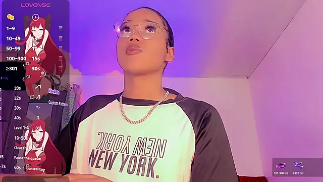 naomy  xx online show from 07-16-26, 04:09