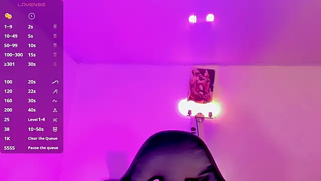 Snapshot of naomy__xx chatting on 12-17-25, 03:11 naomy xx online show from 12-17-25, 03:11