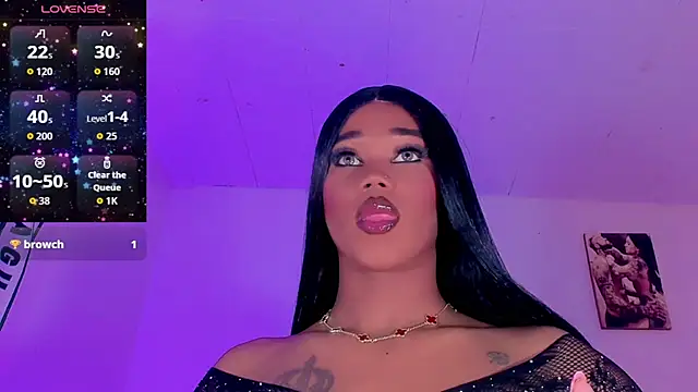 Snapshot of naomy__xx chatting on 10-24-25, 03:16 naomy xx online show from 10-24-25, 03:16