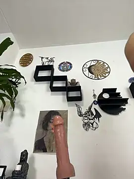 jamilaross online show from 11-14-25, 09:07