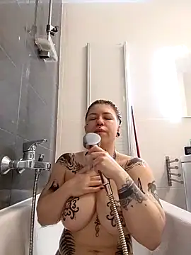 divine eve online show from 03-23-26, 09:42