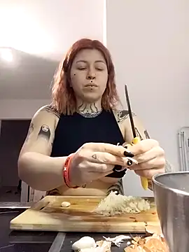 divine eve online show from 02-26-26, 04:40