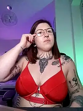 divine eve online show from 11-10-25, 09:53