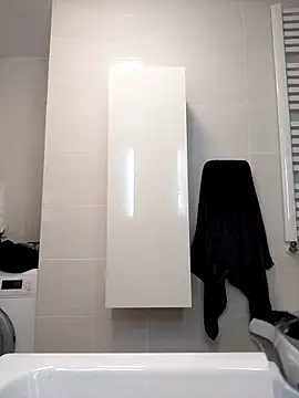 divine eve online show from 10-28-25, 09:41