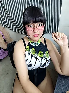 Derry Cooper online show from 09-17-25, 03:19