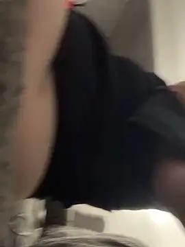 Snapshot of BBW2320 chatting on 10-20-25, 10:27 BBW2320 online show from 10-20-25, 10:27