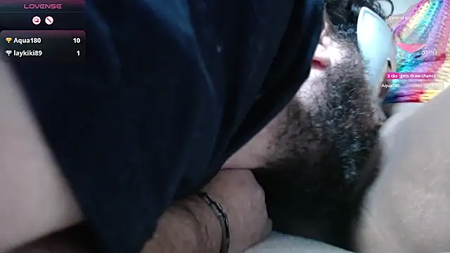 Sexapoly1 online show from 11-30-25, 10:05