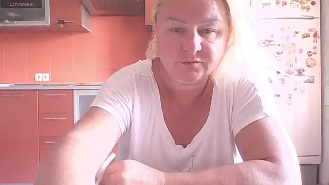 mira robinsonnn online show from 06-25-26, 03:37
