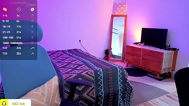 PrincessVS online show from 11-10-25, 04:06