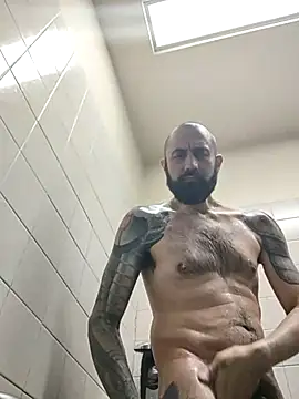 AceSpinning DJ online show from 02-19-25, 07:05