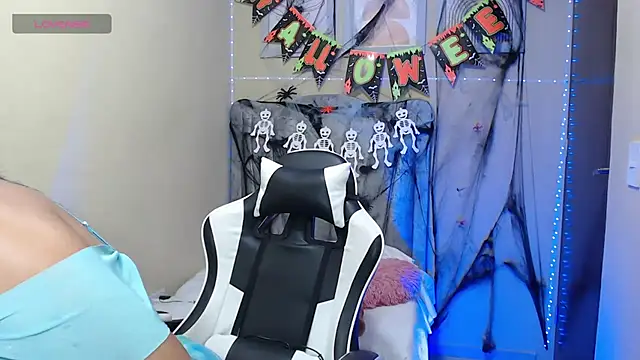 lindsay sweet2 online show from 10-27-25, 05:08