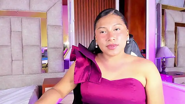 LinnaGardenia online show from 03-04-26, 01:30