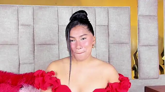 Snapshot of LinnaGardenia chatting on 02-27-26, 01:55 LinnaGardenia online show from 02-27-26, 01:55