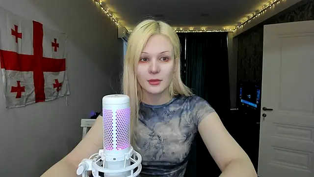sashakiss99 online show from 02-24-25, 10:04