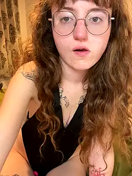  foxygirl  online show from 11-24-25, 12:38