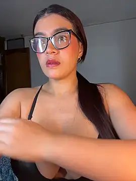 kathii95 online show from 04-22-26, 01:34