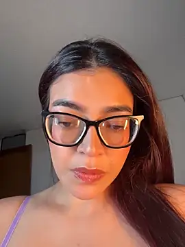 kathii95 online show from 05-04-26, 01:42