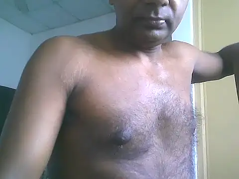 Snapshot of chocodk01 chatting on 12-15-25, 02:39 chocodk01 online show from 12-15-25, 02:39