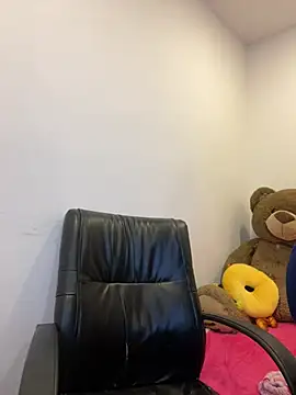 Alanna atm  online show from 06-04-26, 10:31