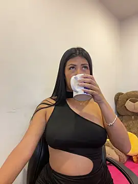 Alanna atm  online show from 06-03-26, 10:38