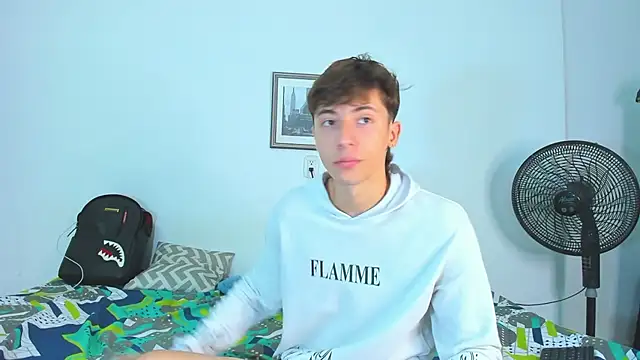 AlessandroDybala online show from 04-10-26, 12:23