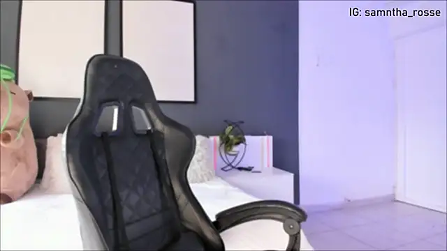 Leyli Doll online show from 10-03-25, 08:43