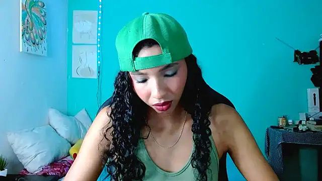 sensitive brunette online show from 04-18-26, 10:54