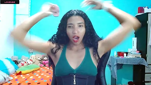 sensitive brunette online show from 02-18-26, 12:52