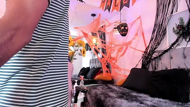 Tom cooper  online show from 10-27-25, 12:50