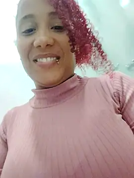 Snapshot of zandra_kiman chatting on 09-26-25, 04:30 zandra kiman online show from 09-26-25, 04:30