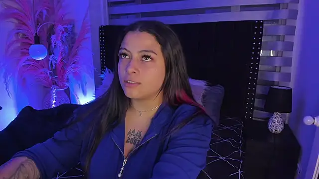 Snapshot of Sofiia-Rubb chatting on 03-17-25, 04:29 Sofiia-Rubb online show from 03-17-25, 04:29