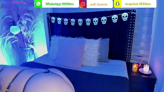 Snapshot of Sofiia-Rubb chatting on 10-15-25, 04:22 Sofiia-Rubb online show from 10-15-25, 04:22