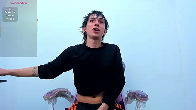 JeanRam18 online show from 10-29-25, 07:02