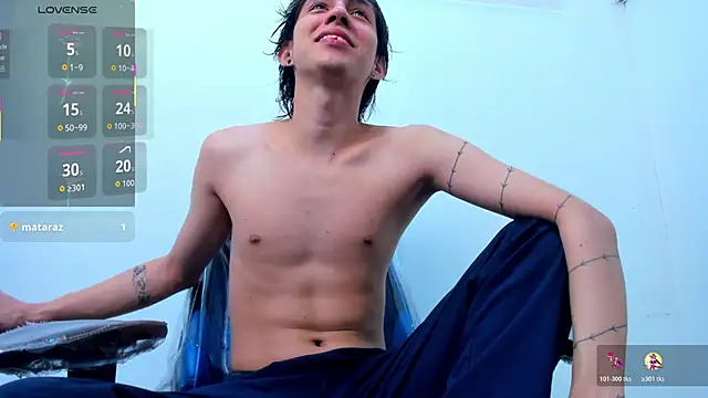 JeanRam18 online show from 10-31-25, 06:15