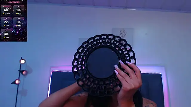 candy lux  online show from 05-15-26, 06:17