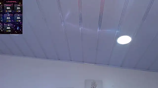 candy lux  online show from 05-01-26, 02:44