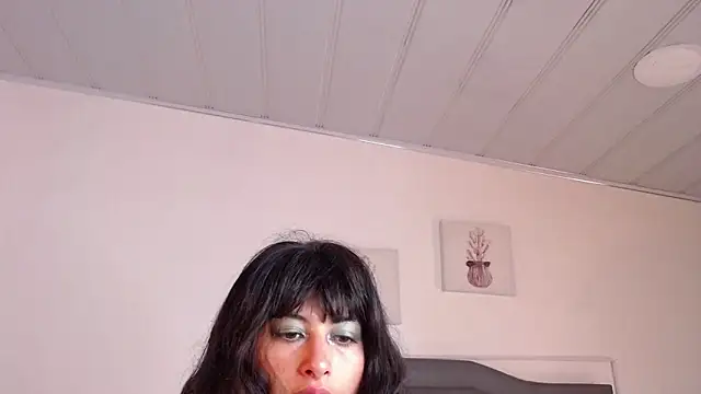 Snapshot of candy_lux_ chatting on 02-28-25, 05:59 candy lux  online show from 02-28-25, 05:59
