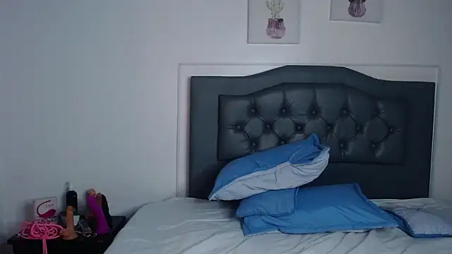 Snapshot of candy_lux_ chatting on 03-02-25, 03:41 candy lux  online show from 03-02-25, 03:41