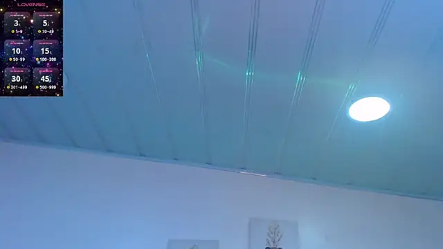 candy lux  online show from 04-27-26, 01:31