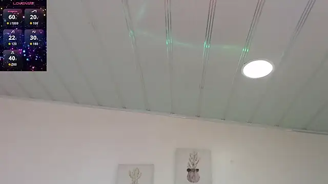 candy lux  online show from 04-22-26, 04:03