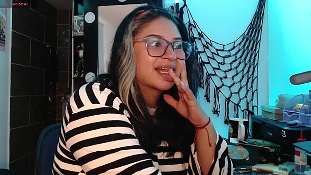 mollyshake1 online show from 10-01-25, 07:02